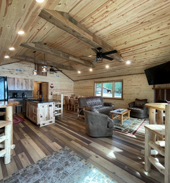 Birchwood Resort - Cabin #8